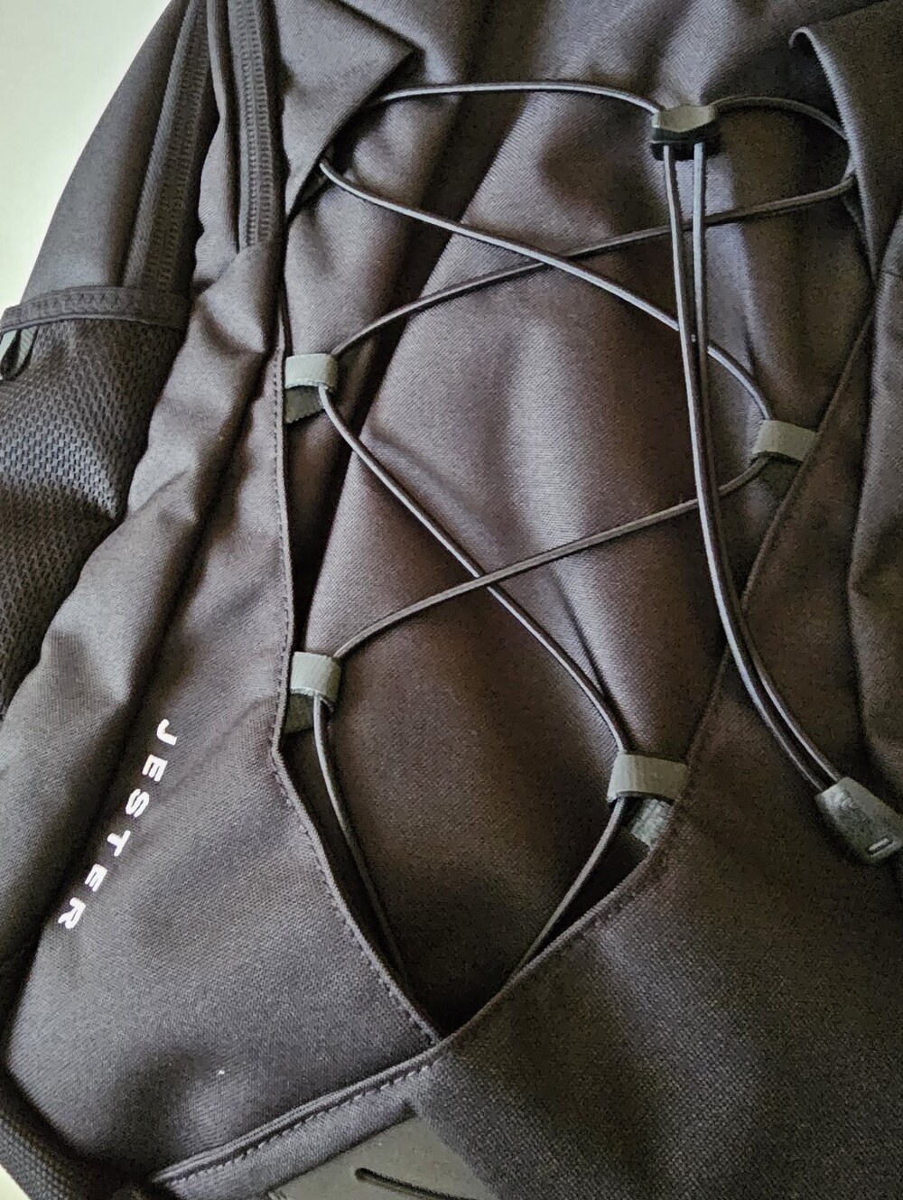 The North Face Black Jester-style Men's Backpack with Front Bungee - Picture 2 of 6